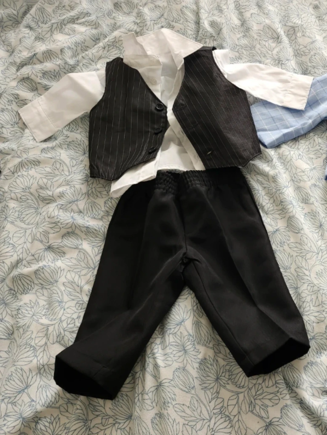 Boys Formal Suit Set (3 pieces)