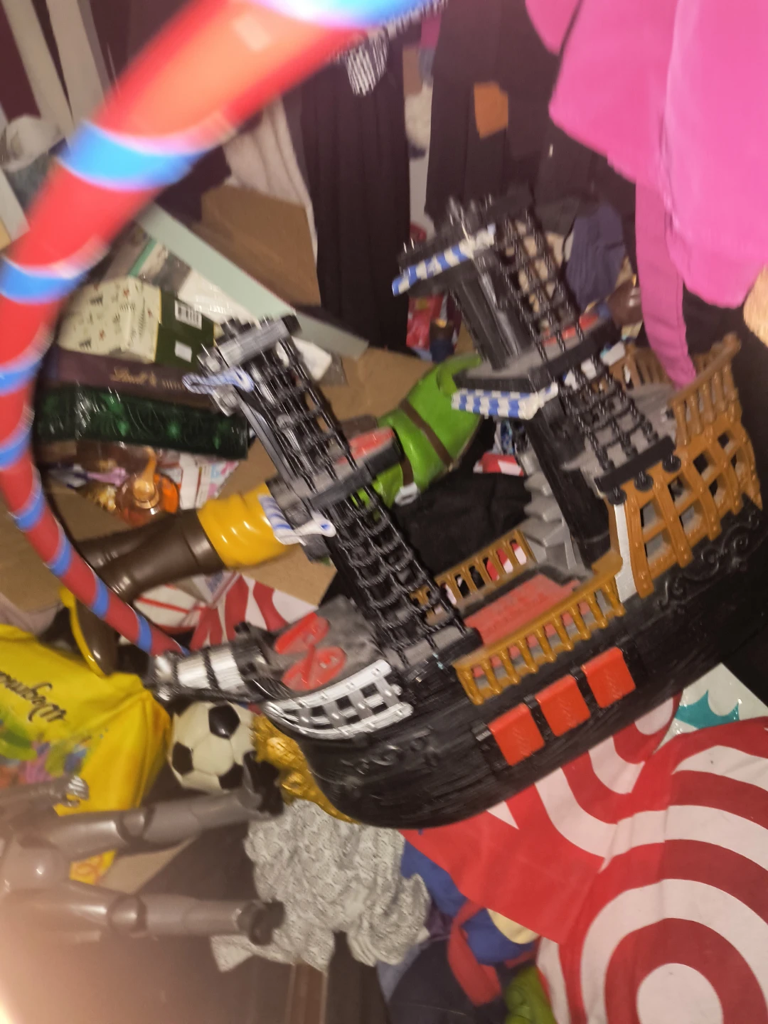 Toy Pirate Ship - photo 2