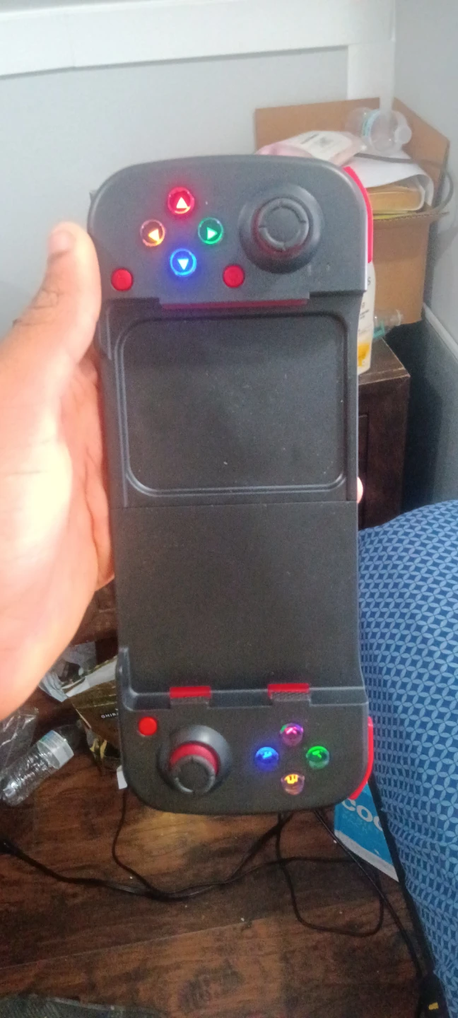 Mobile Gaming Controller with D-pad and Joysticks - photo 2