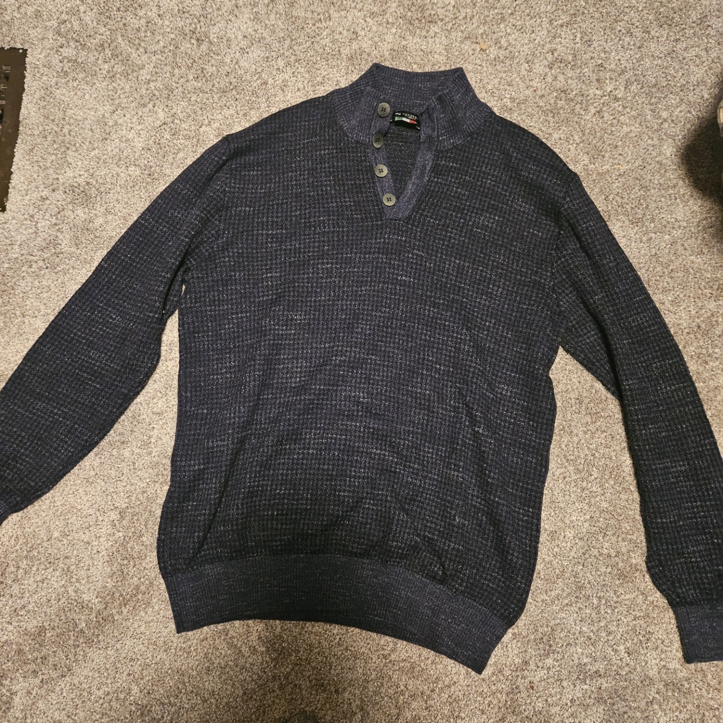 Tshirts and business casual sweaters - photo 4
