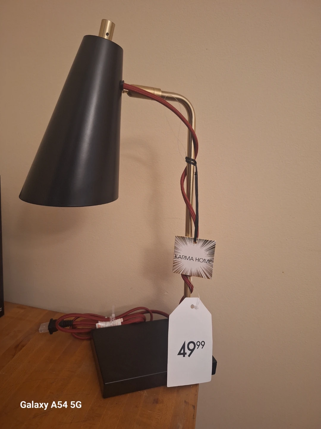 Beautifil Black Desk Lamp