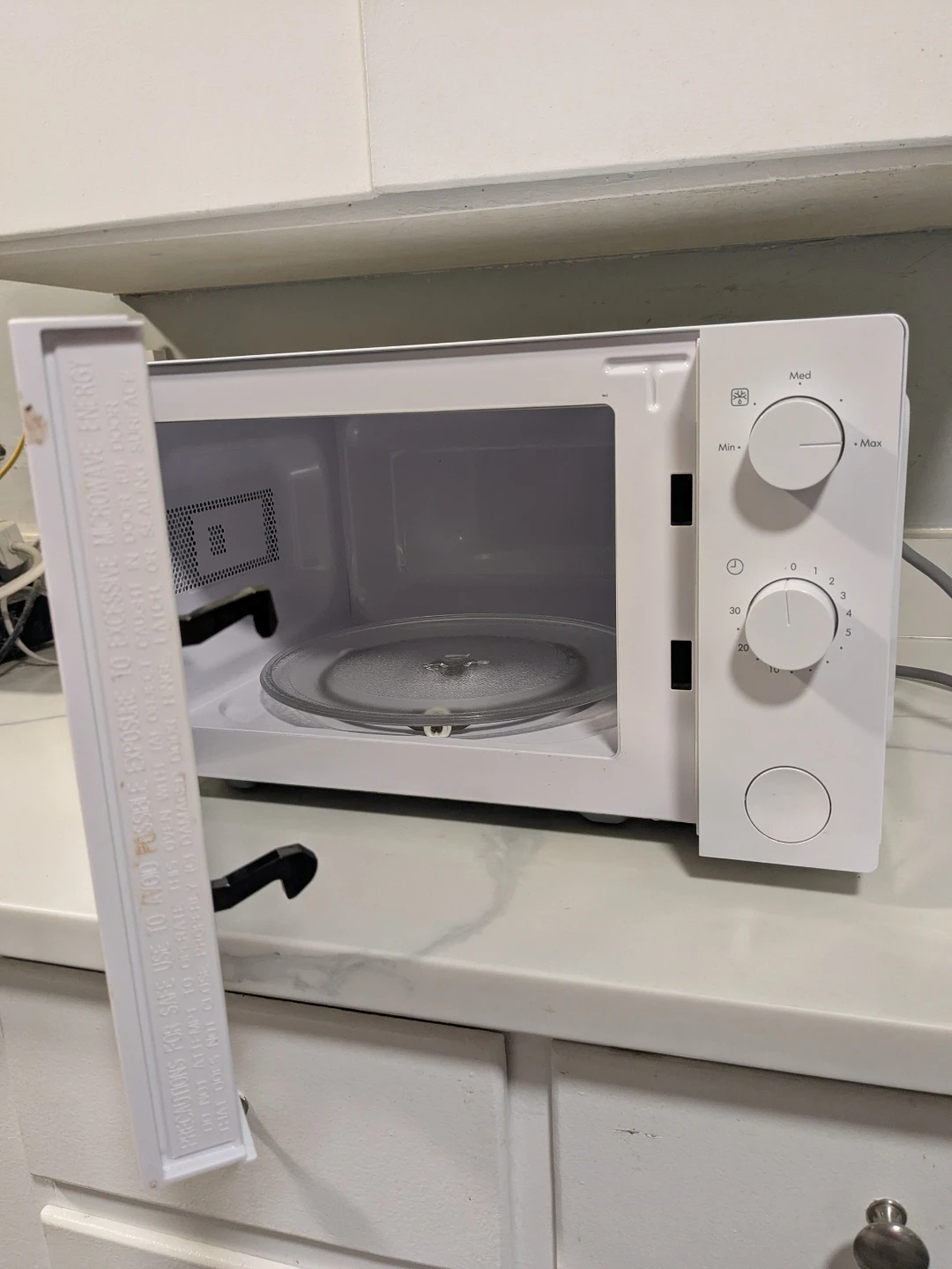 Ikea White Compact Microwave - photo 4