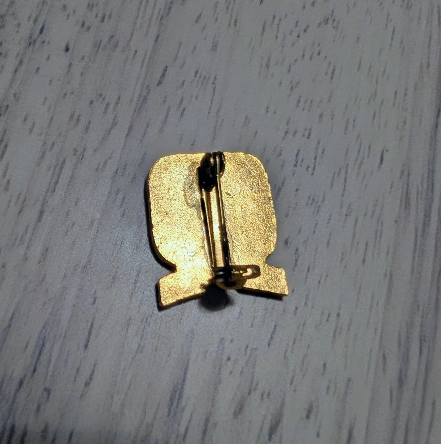 Brand New Gold Pathfinder (Girl Guide) "Be Prepared" Pin - photo 2
