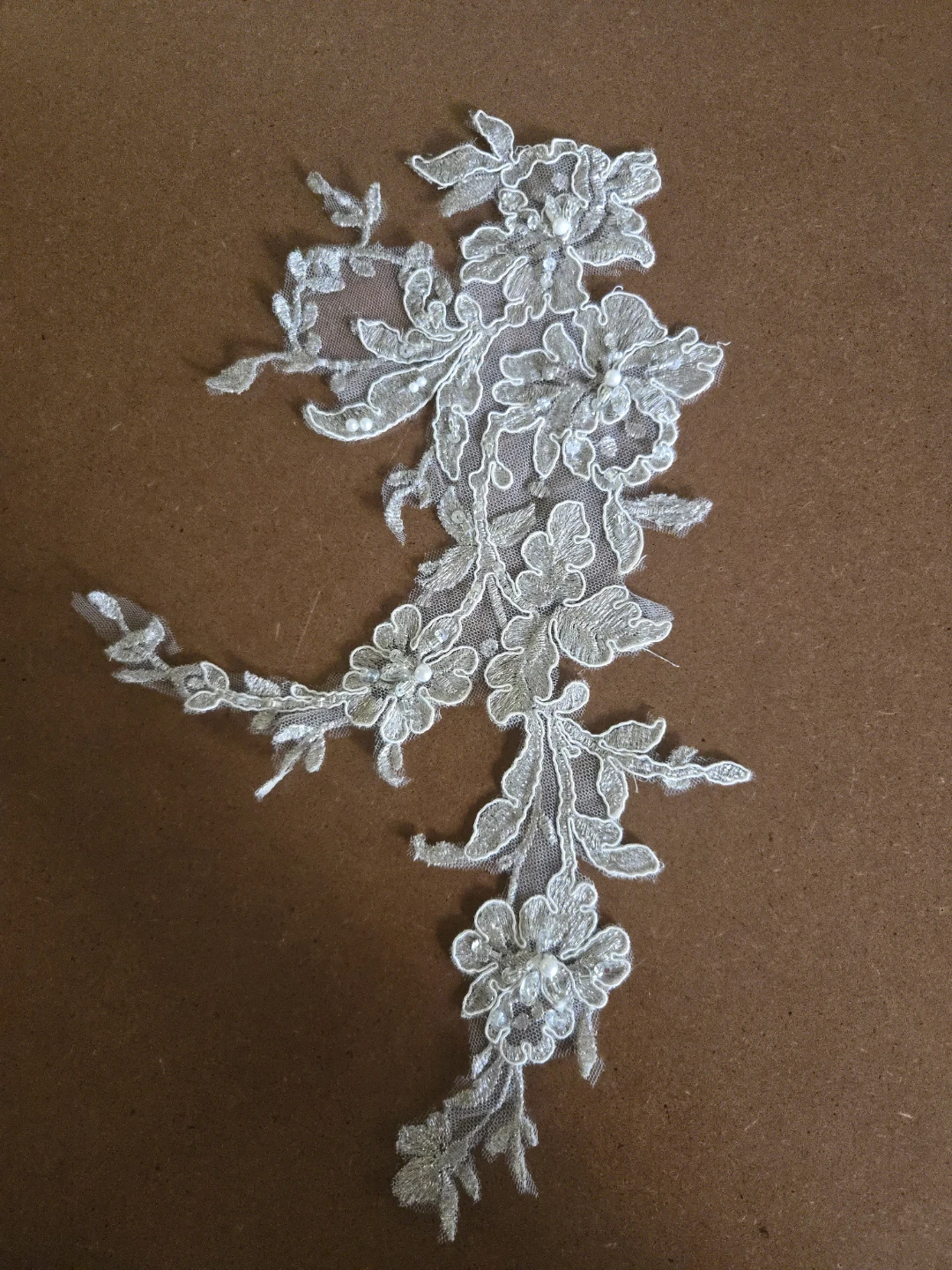 White Lace Floral Applique with Pearls and Beads - photo 4