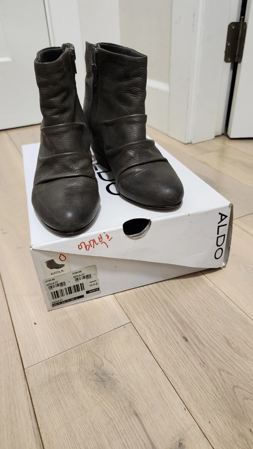 ALDO Women's Grey Ankle Boots Size 8 - photo 3