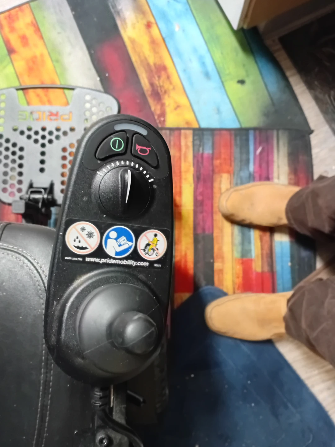 Pride Power Wheelchair NEVER USED BRAND NEW - photo 4