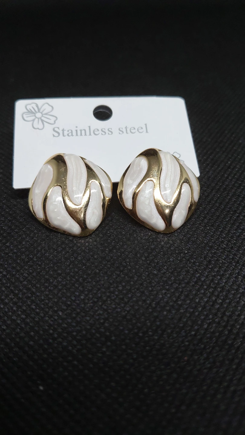 Stainless Steel Heart Earrings - Red & Gold - photo 3