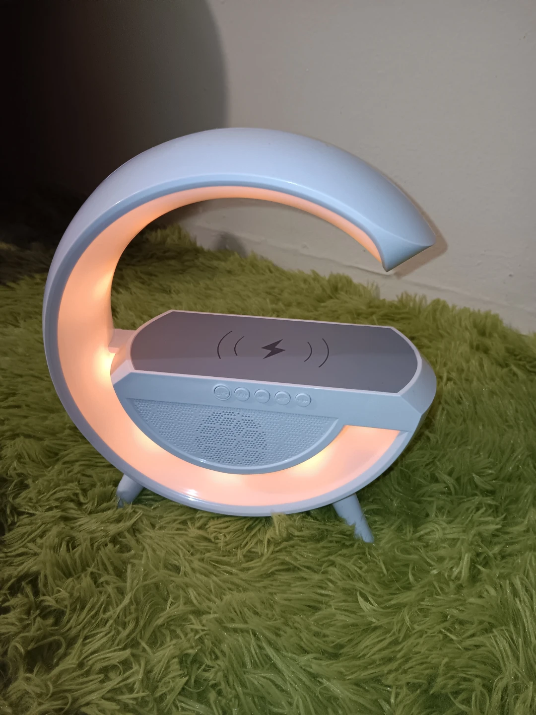 LED Desk Lamp with Wireless Charger and Bluetooth Speaker🥕