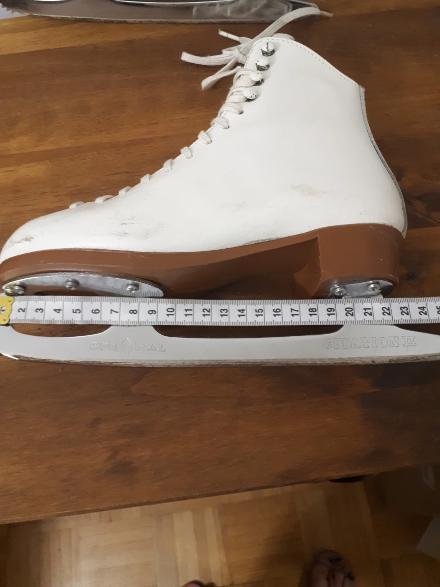 Girl's Sonjia Bucci White Figure Skates Canada - photo 2