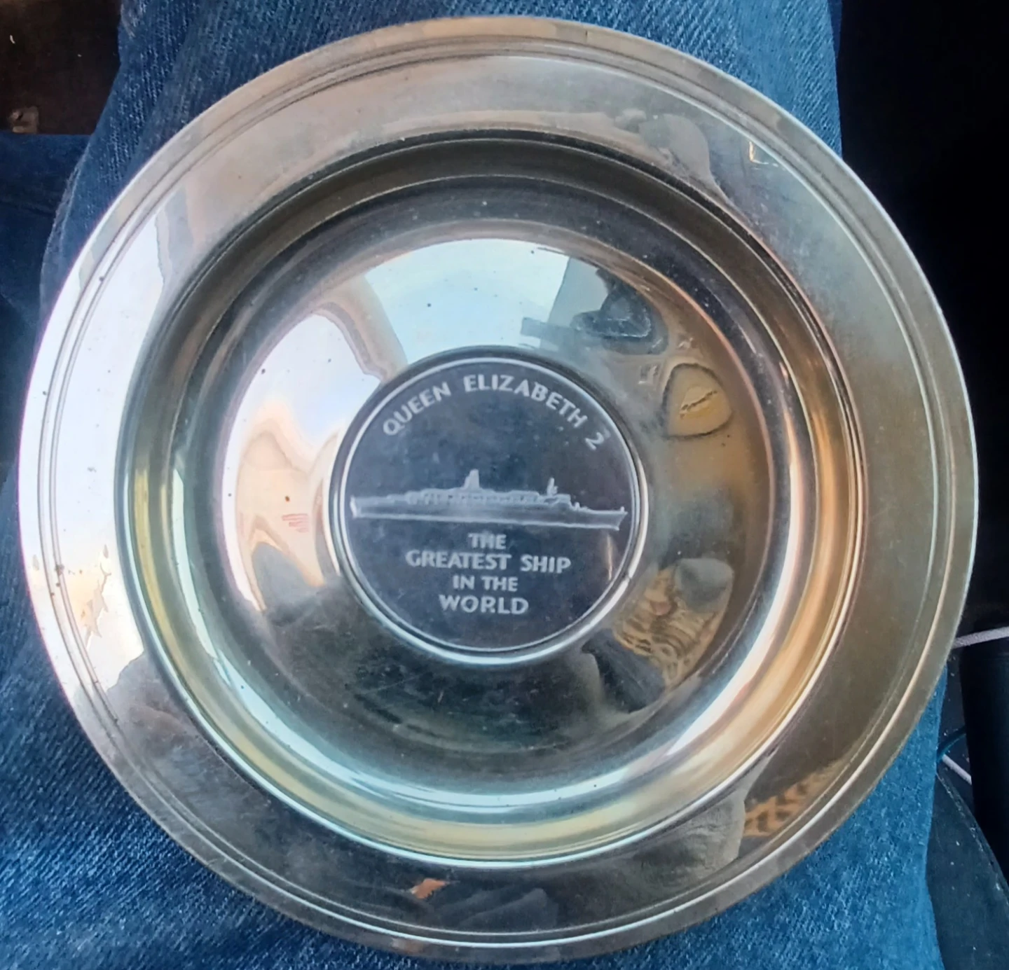 Queen Elizabeth 2 "The Greatest Ship in the World" ashtray