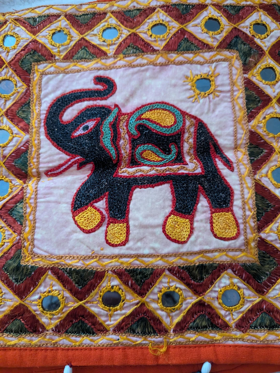 New Boho Embroidered Elephant Sling Bag with Tassels - photo 2