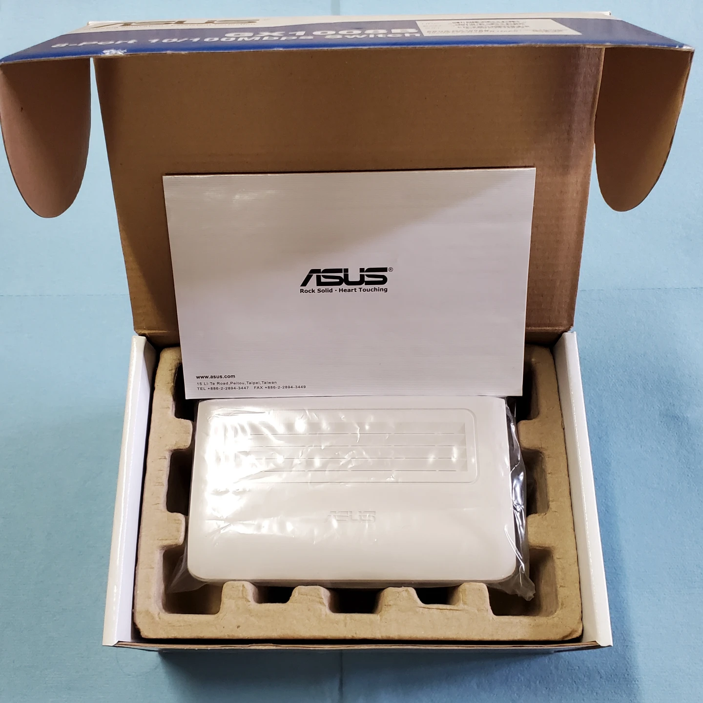 🥕 ASUS GX1008B 8-Port 10/100Mbps Switch - photo 2