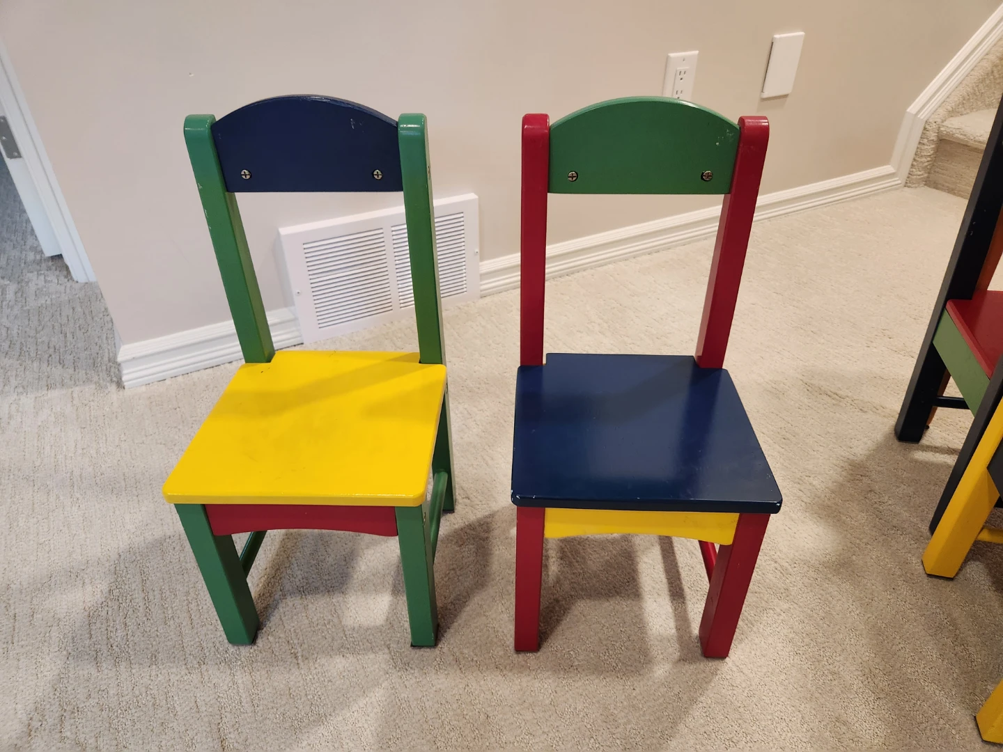 Kids Wooden Table and 4 Chairs Set - photo 5