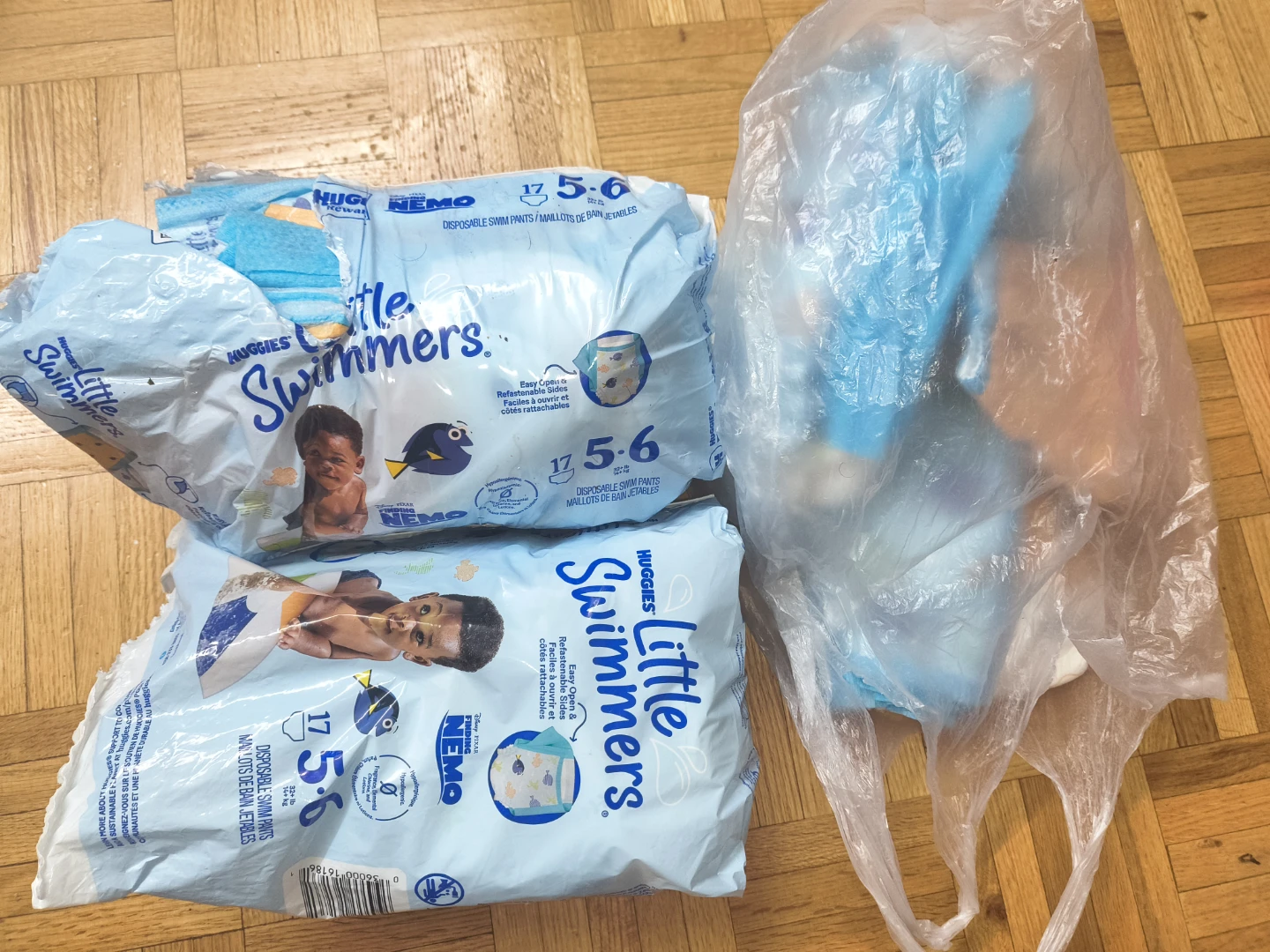 Huggies Little Swimmers Size 5-6 (17+ lbs) Disposable Swim Pants