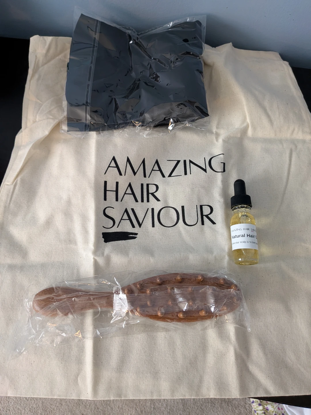 Amazing Hair Saviour Natural Hair Oil & Scalp Massager Brush Set
