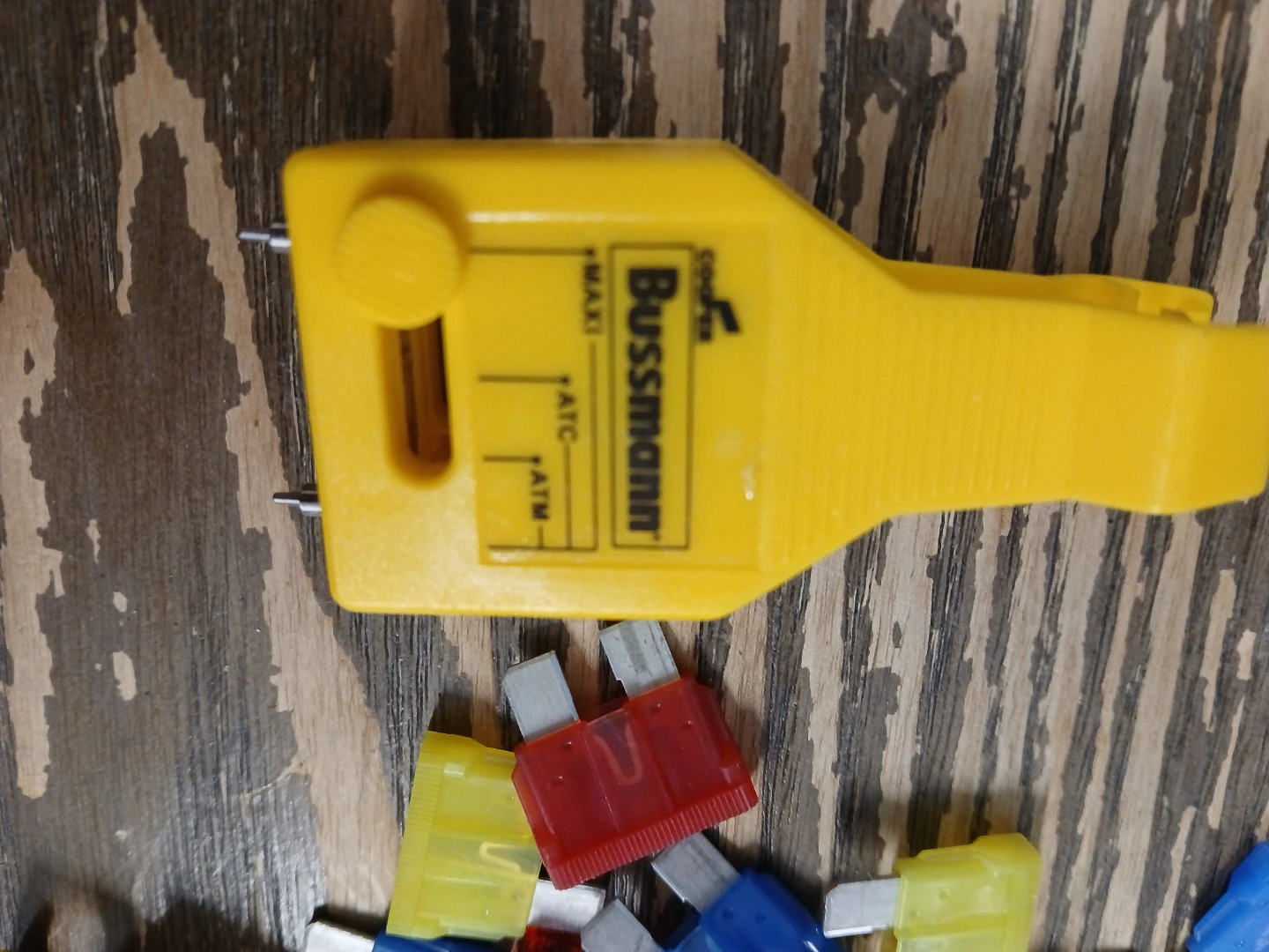 Fuse Assortment w/Tester & puller - photo 3