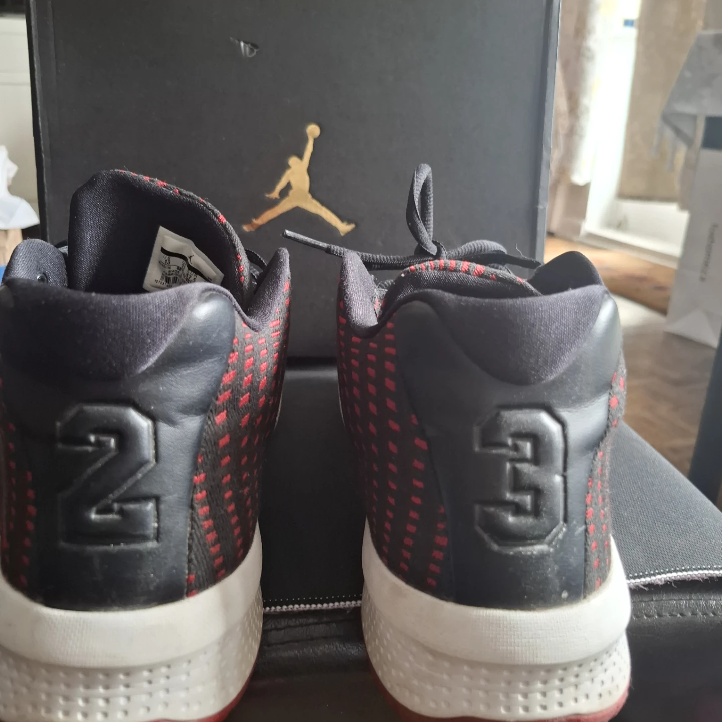 Jordan B. Fly Black Gym Red size 13 - photo 2
