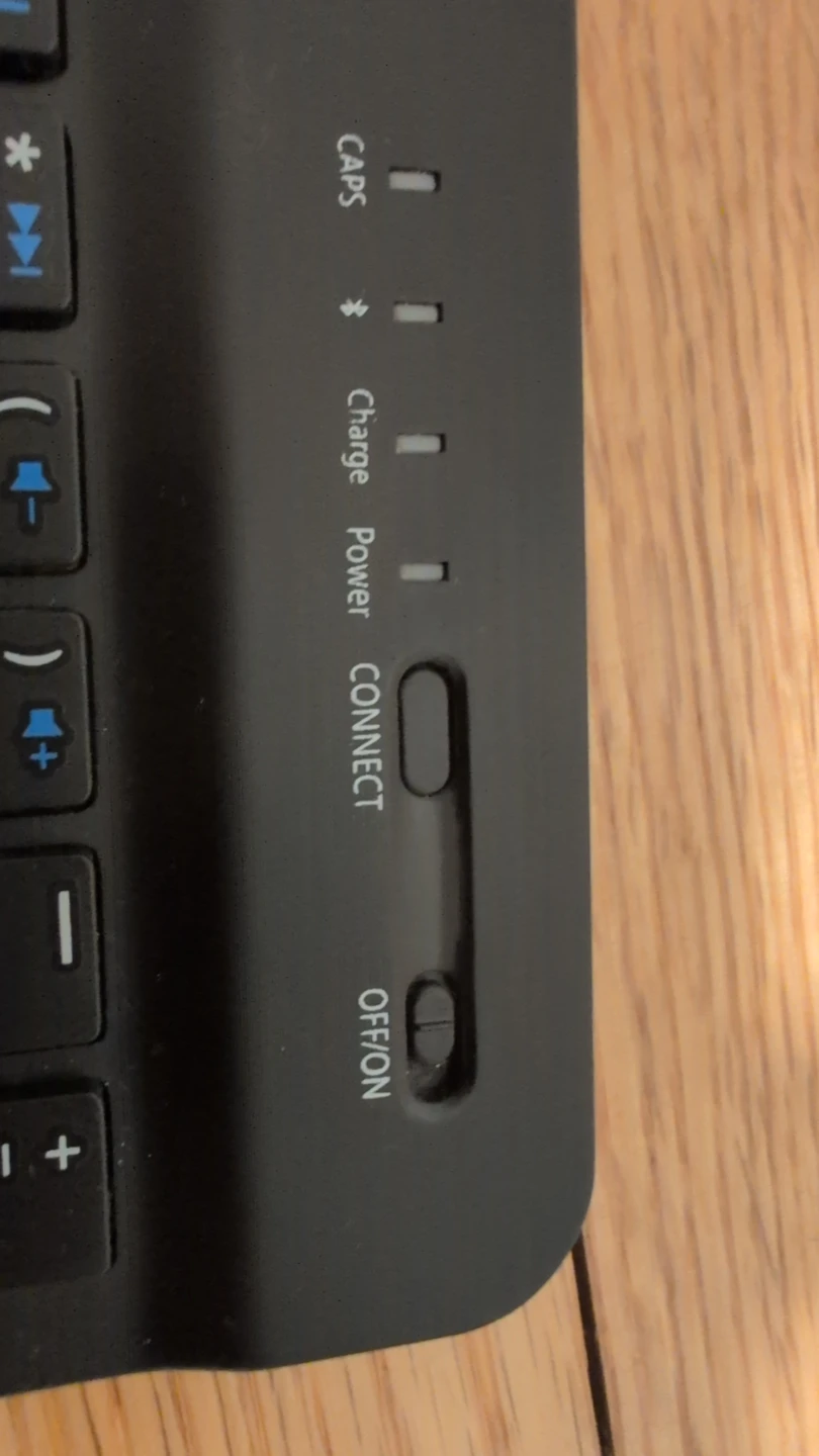 Black Bluetooth Keyboard - photo 2