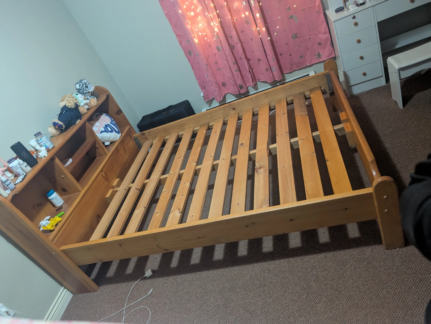 Queen size Wooden Bed Frame with Headboard Storage - photo 2