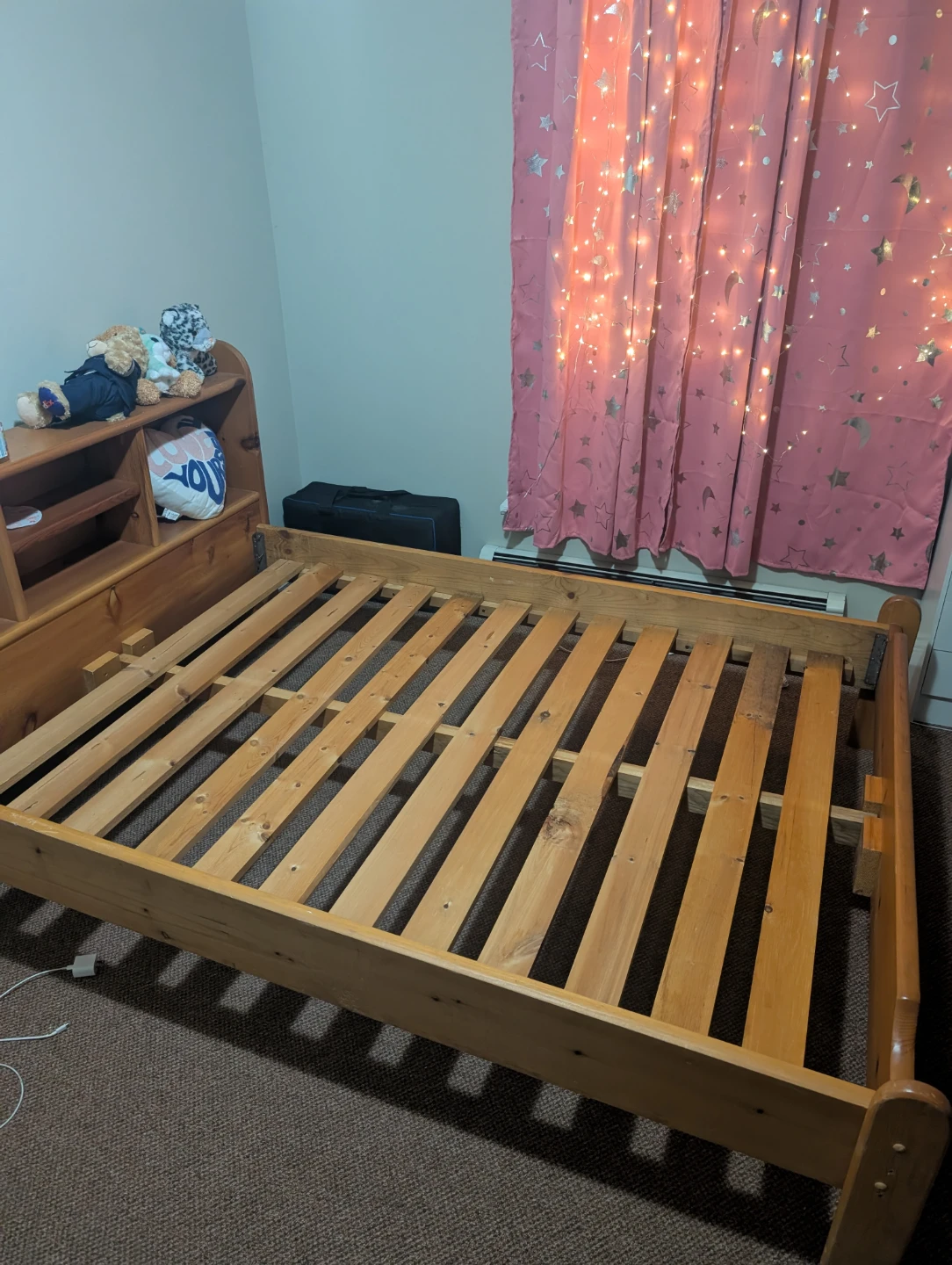 Queen size Wooden Bed Frame with Headboard Storage - photo 3
