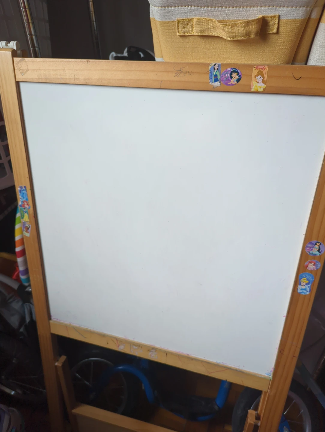 Double-Sided Easel with Whiteboard and Chalkboard