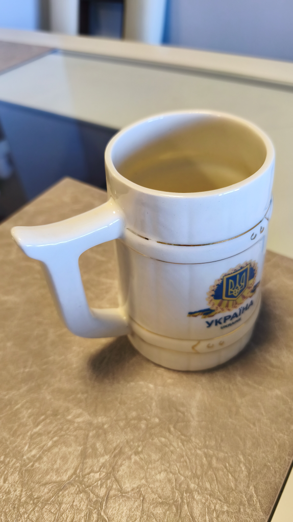 White Ceramic Ukraine Beer Mug - photo 2