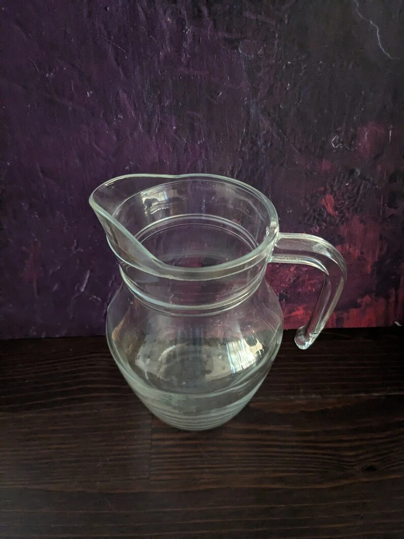 Vintage Clear Glass Pitcher Arcoroc 6" - photo 2