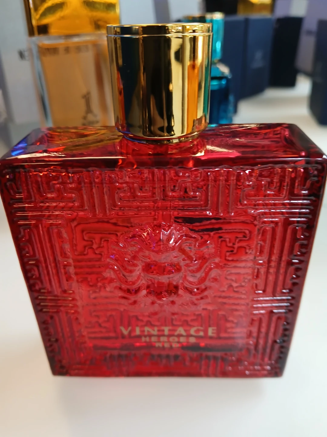 VINTAGE HEROES EAU DE PARFURM COLOGNES