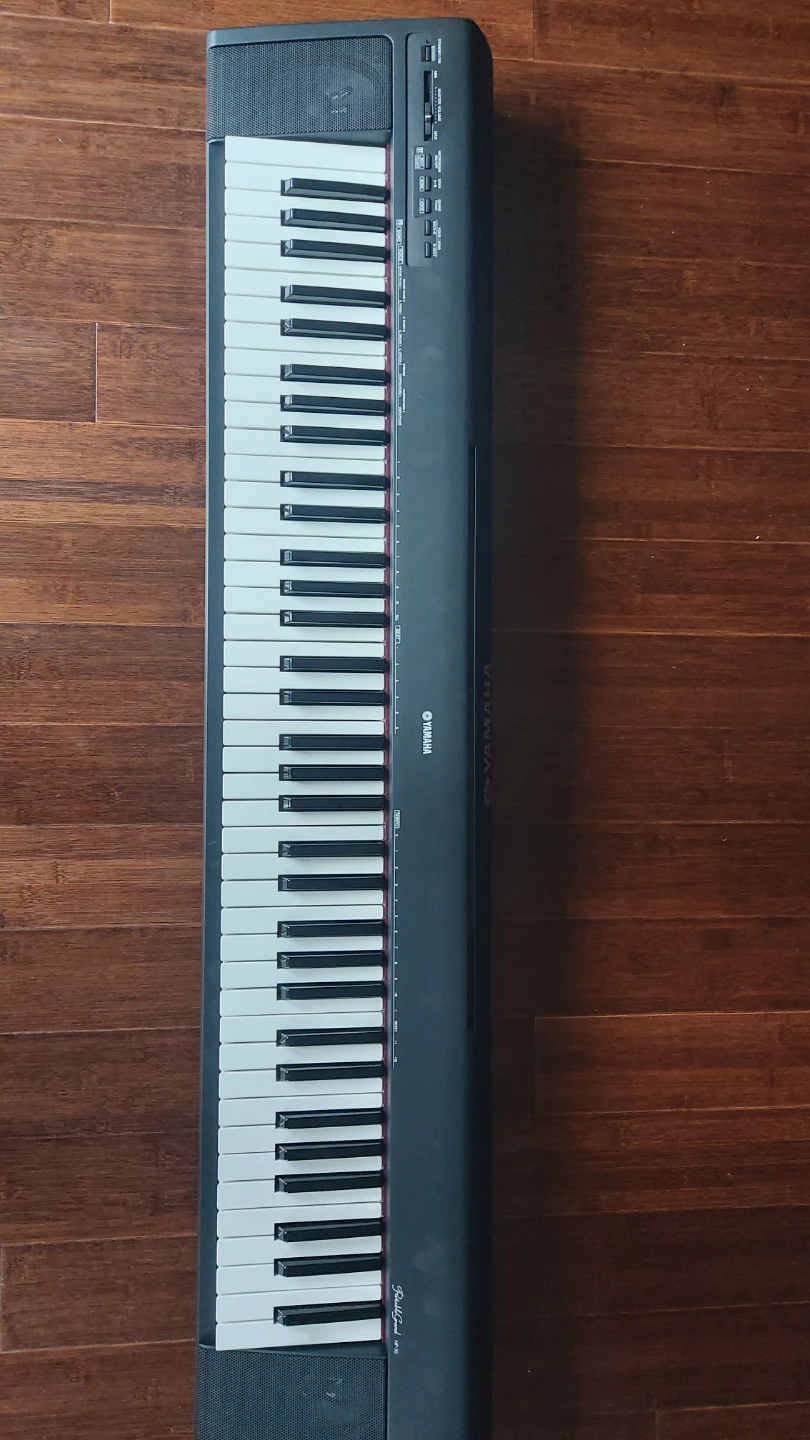Yamaha Portable Grand P-30 Digital Piano with Case - photo 3