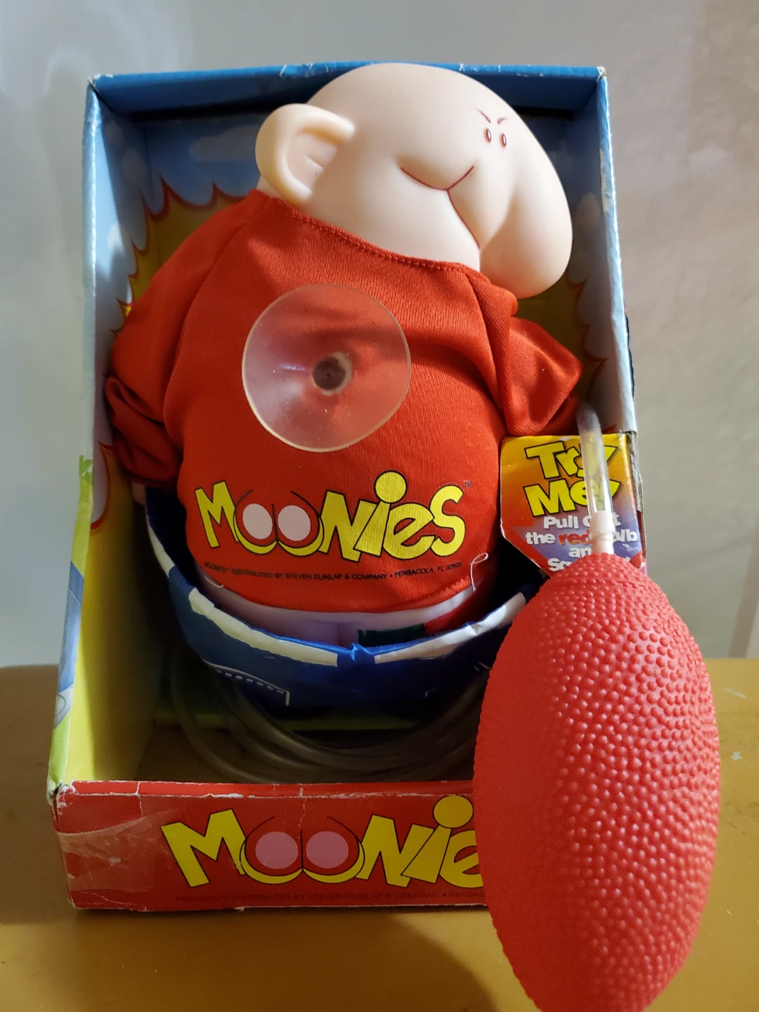 Moonies Novelty Toy with Suction Cup and Air Pump - photo 2
