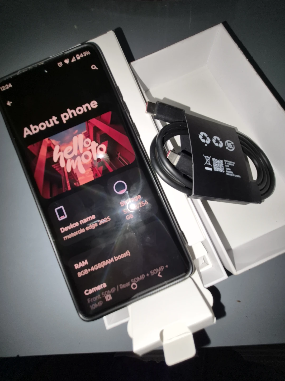 Motorola Edge 2025 256 GB Smartphone