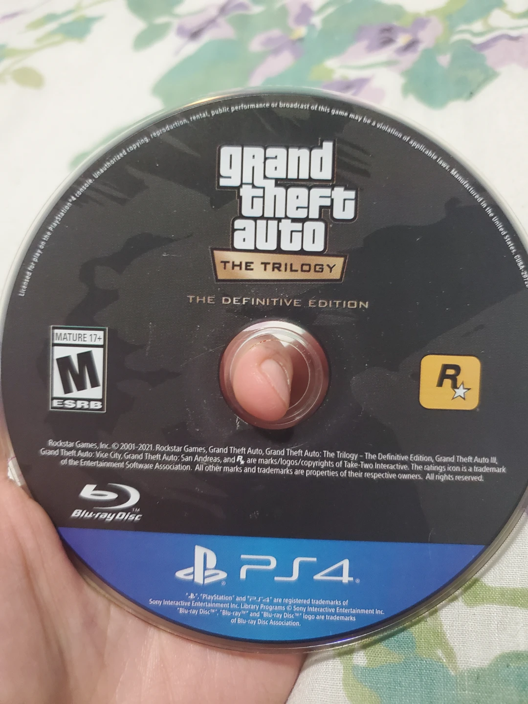 Grand Theft Auto: The Trilogy - The Definitive Edition PS4 - photo 2