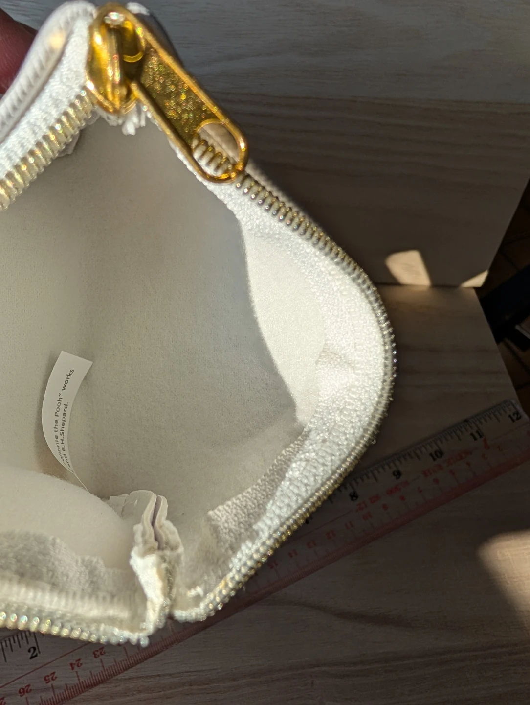White Winnie the Pooh Coin Pouch (new never used) - photo 5