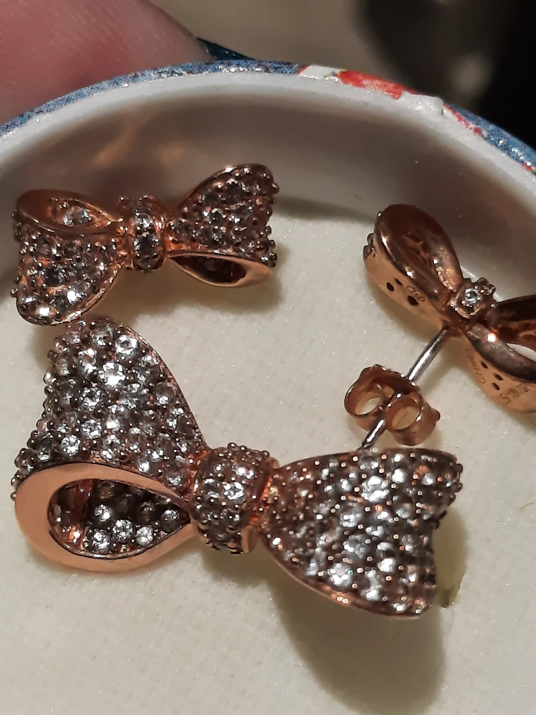 NiIB PEOPLE'S JEWELERS Rose Gold Ring and Bow Earrings Set - photo 2