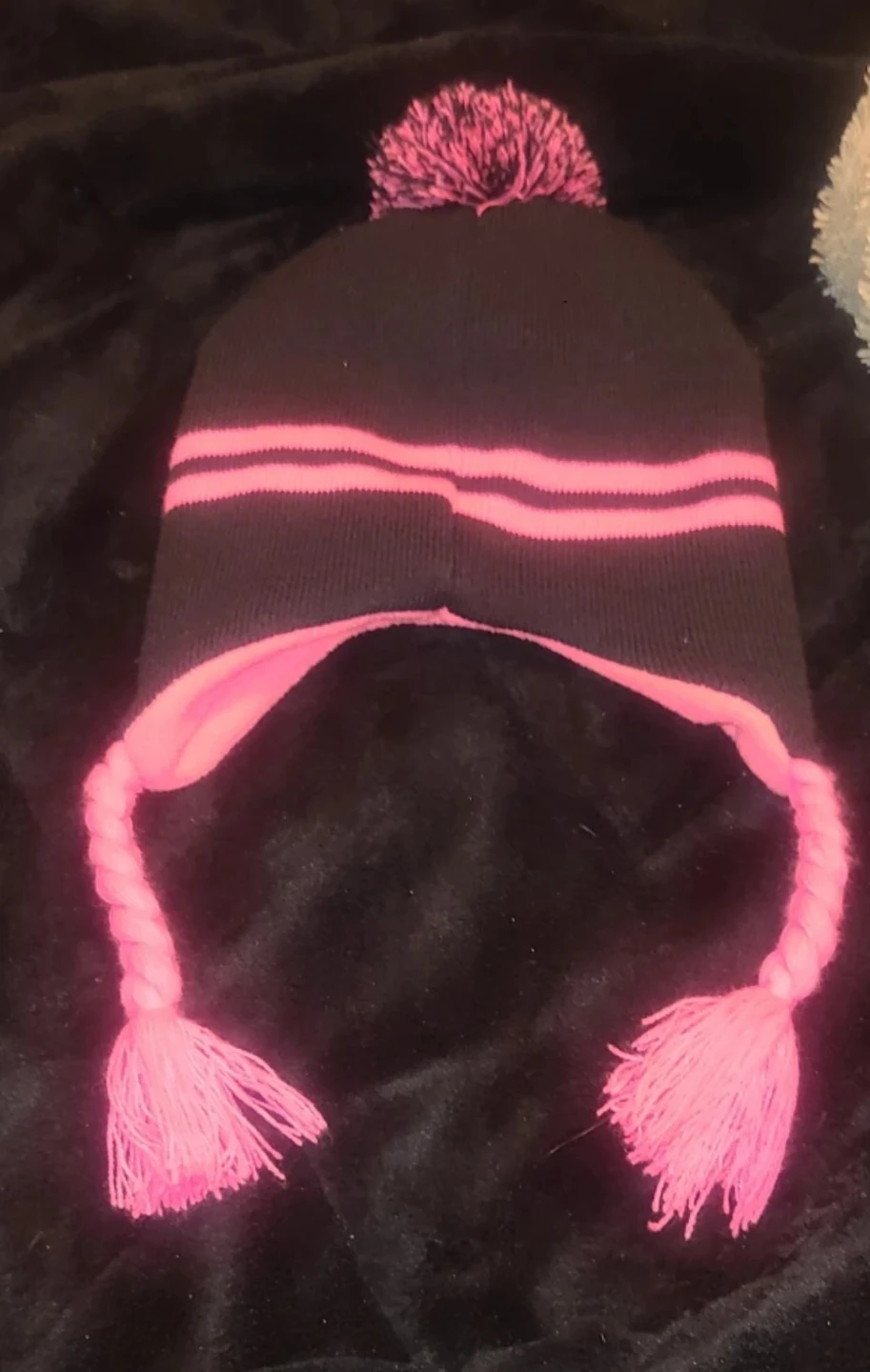 Barbie winter hat with Tassels 🧡 - photo 2