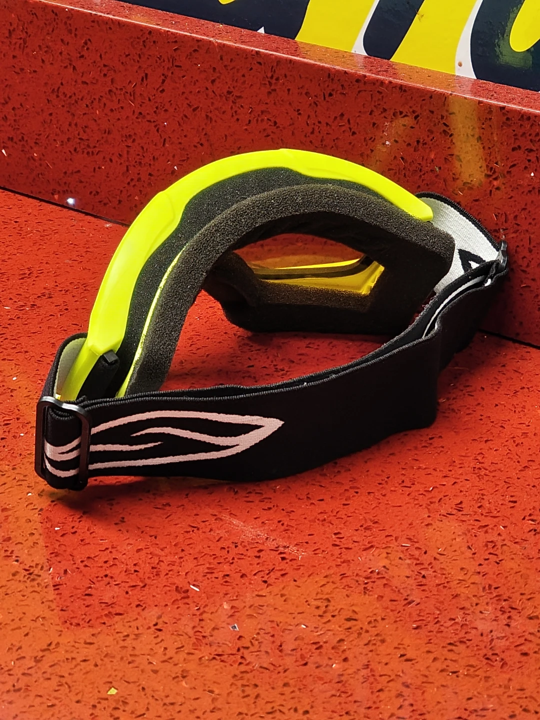 Smith Ski Goggles - photo 4