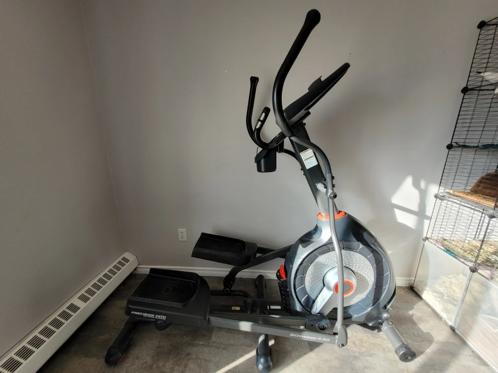 Schwinn 430 Elliptical