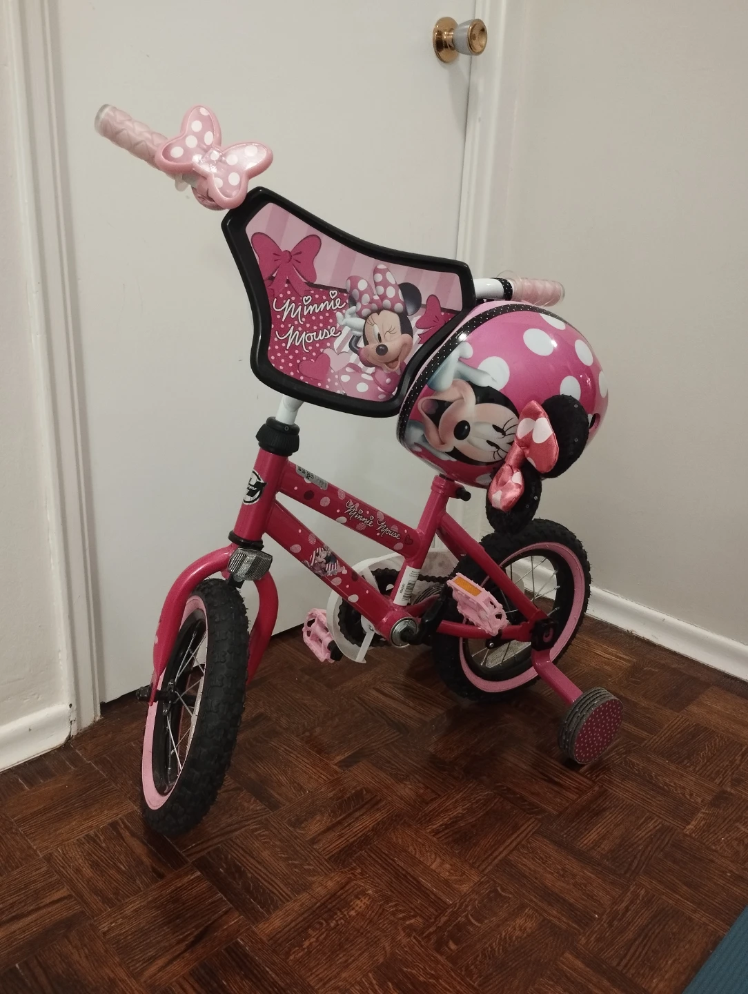 Pink Minnie Mouse Kids Bicycle with Helmet