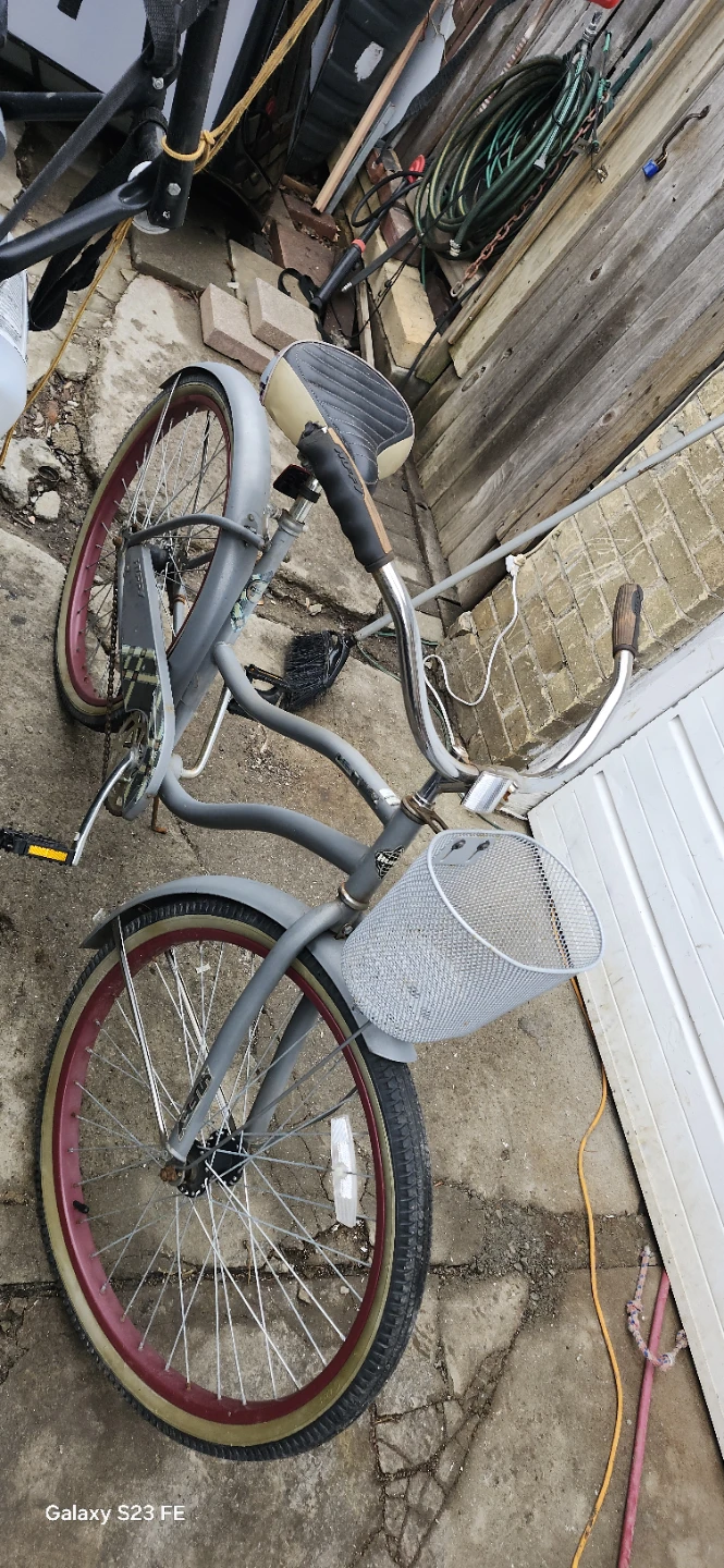 Huffy Cruiser Bicycle. Price not negotiable