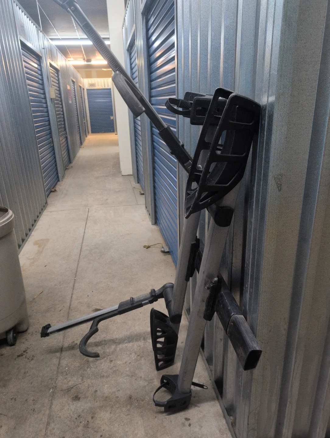 Thule Bike Rack - photo 3