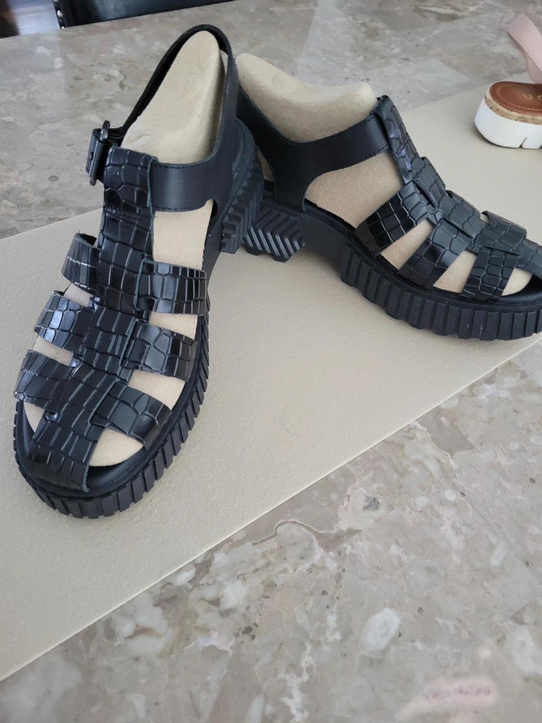 Black Sorel Fisherman Sandals