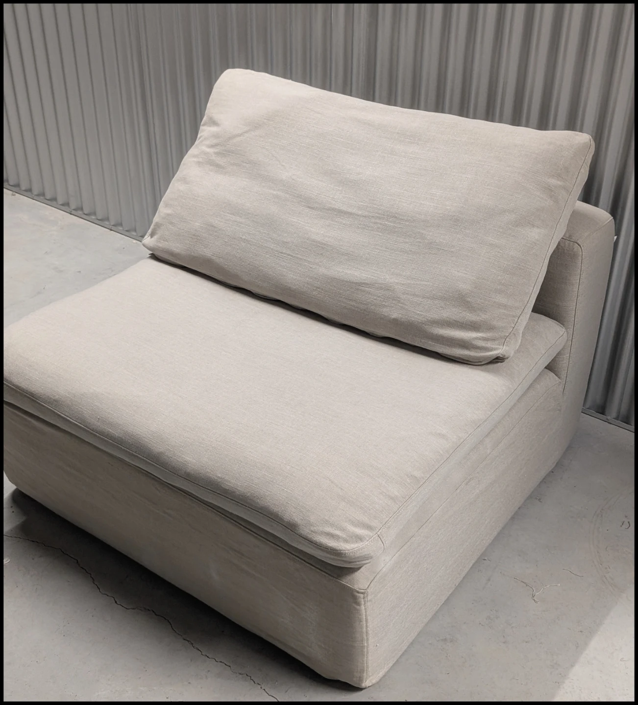 Armless chair by Sundays - photo 4