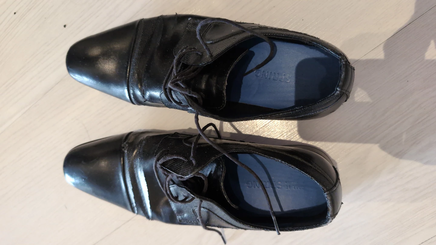 Mens Black Dress Shoes -size 10