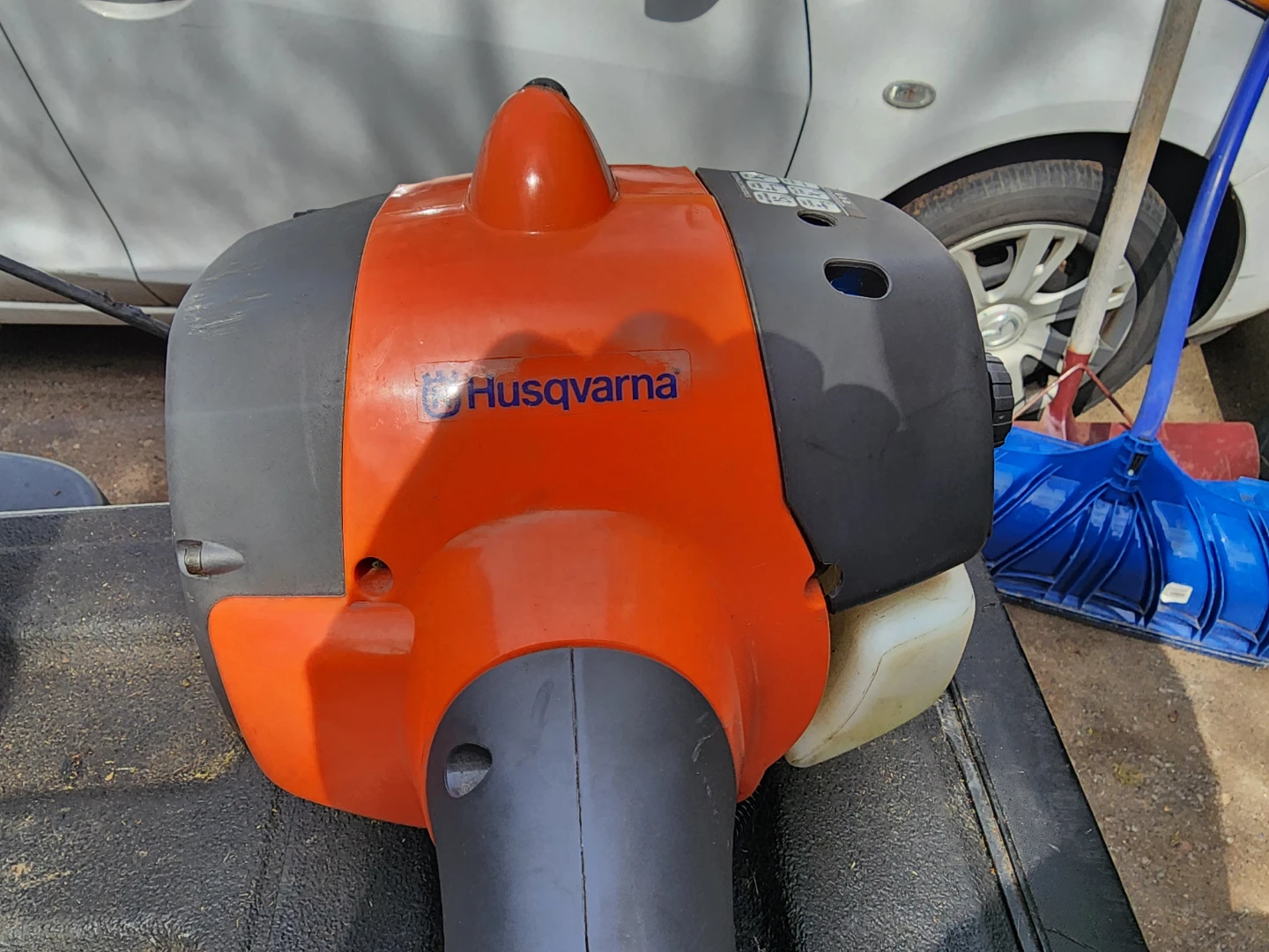 Husqvarna 128CD 2-Stroke Gas Trimmer - photo 3