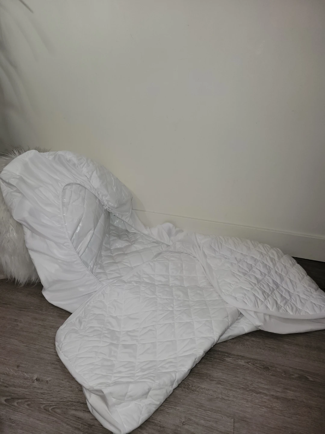NEW - Crib Mattress Protector x2 - photo 2