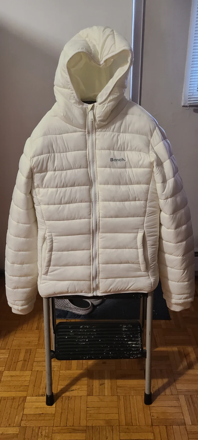 Bench Puffer Jacket - Cream