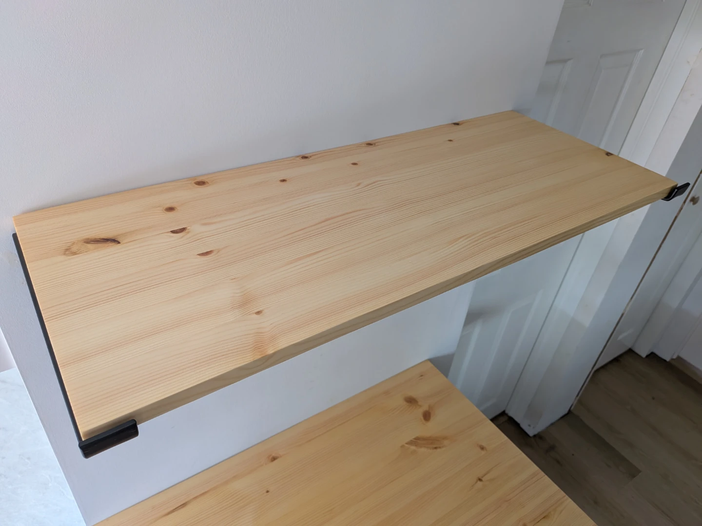 SOLID WOOD SHELF AND COUNTERTOP - photo 3