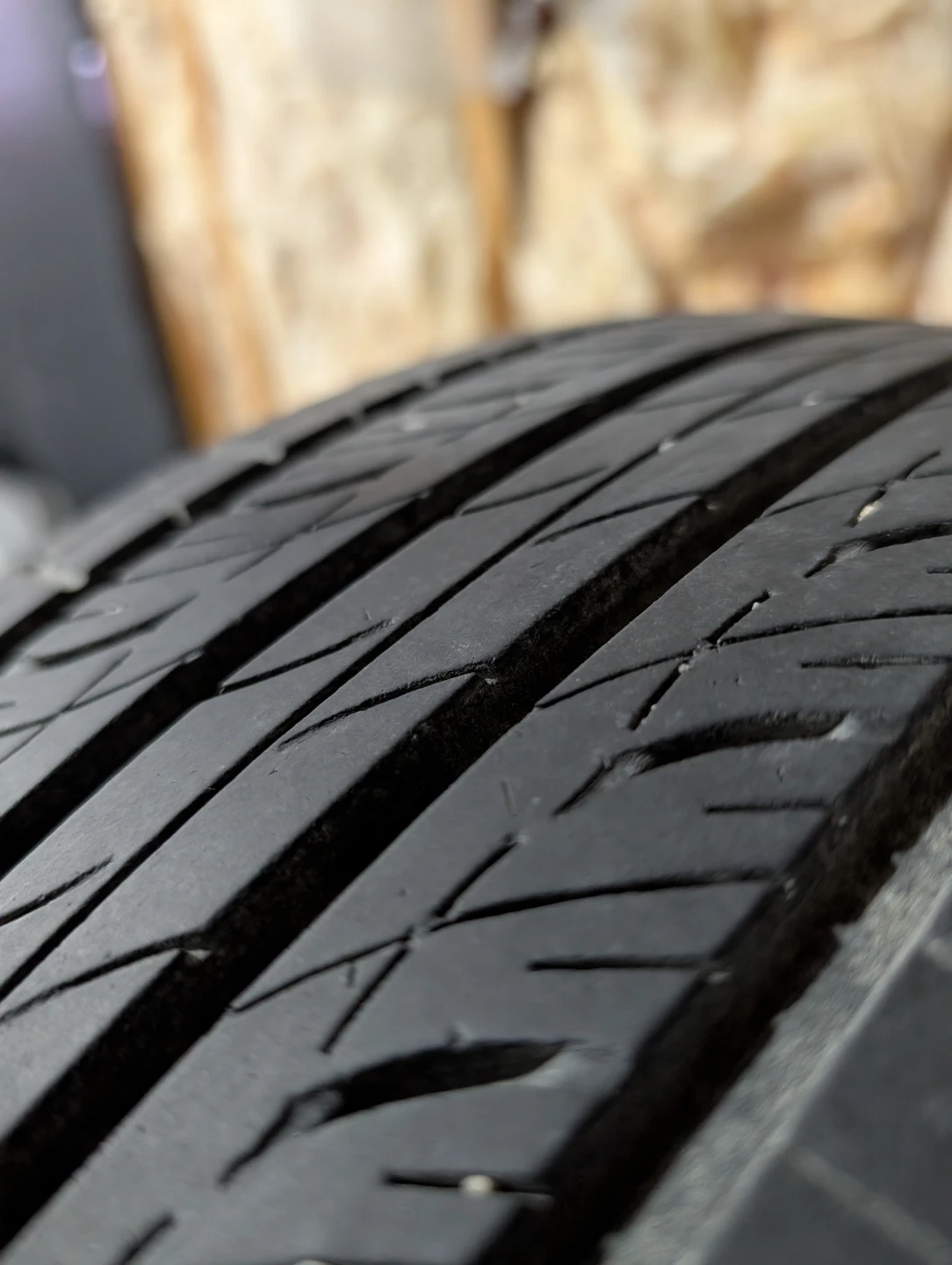 (4)-215/45R17 All Season Tires/Alloy Rims 2012 Hyundai Elantra - photo 2