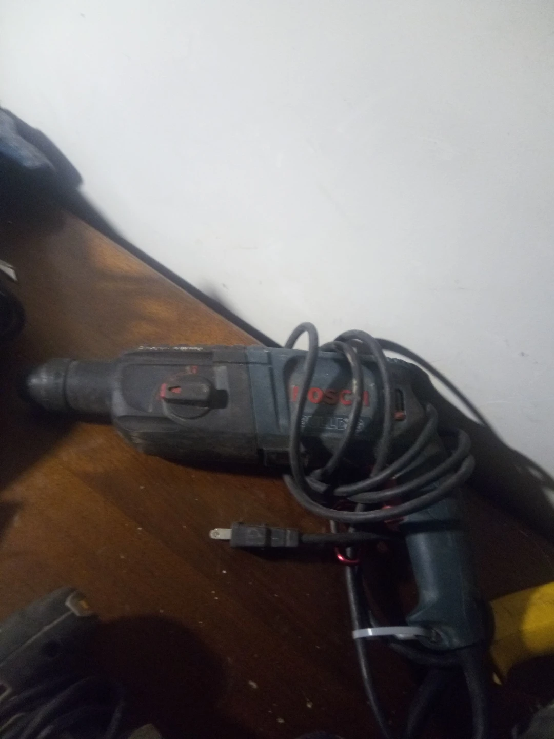 Bosch Bulldog Rotary Hammer Drill 11250VSR - photo 3