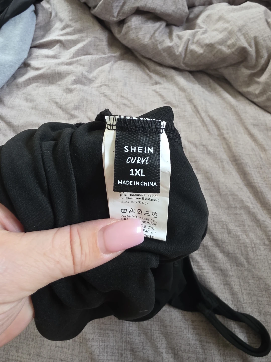 SHEIN Curve Black Halter Neck Zipper Bodysuit - photo 3